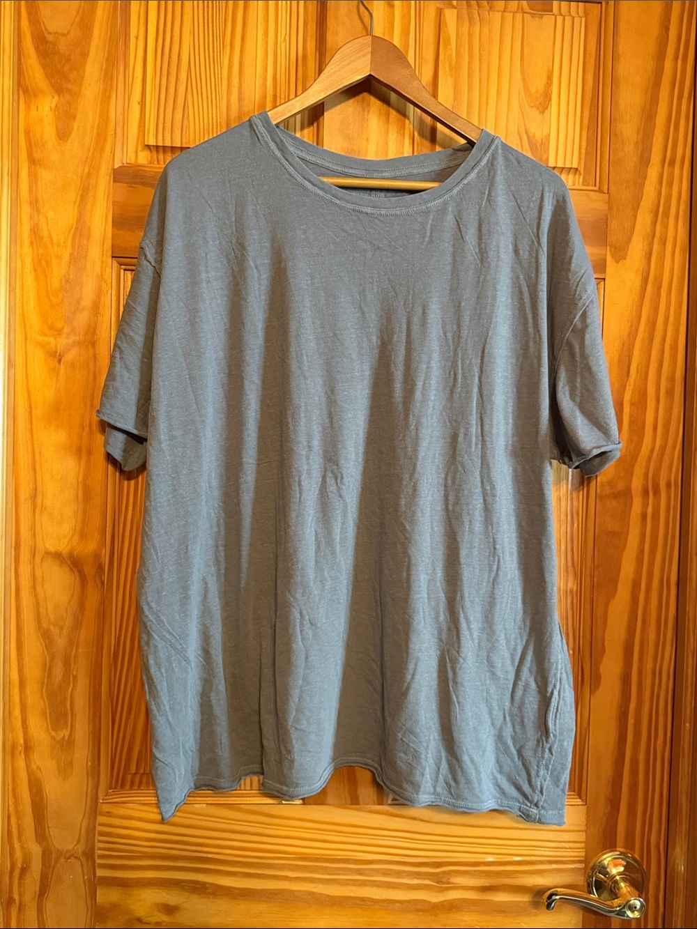 We The Free Women’s Short Sleeve Crew Tee in Slate Gray NWOT